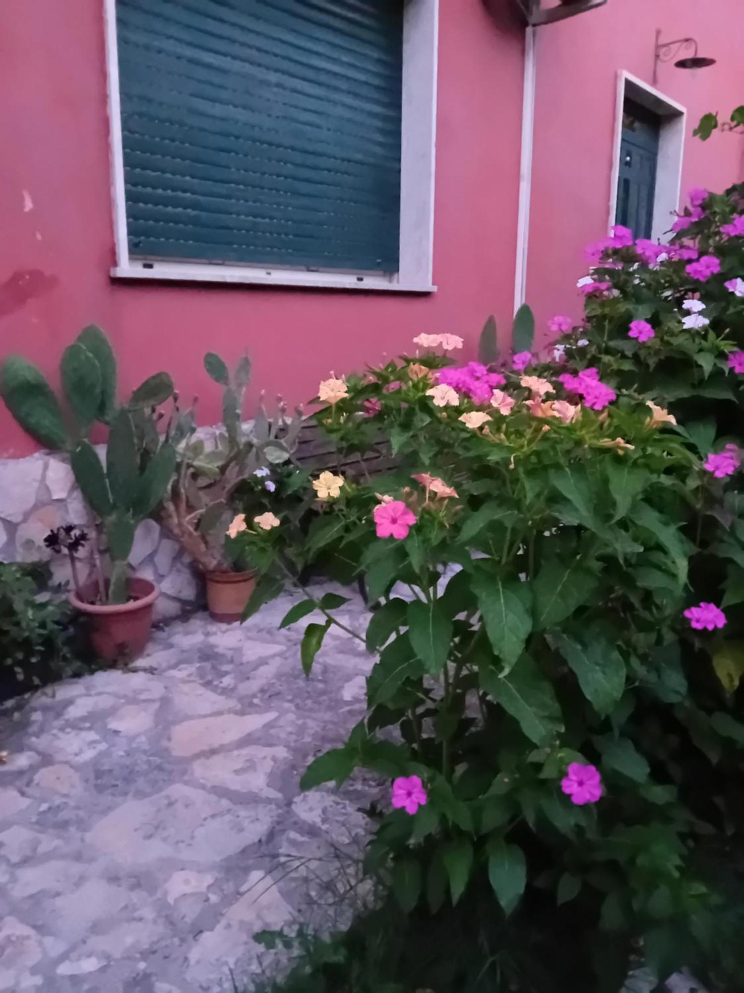 Ferienwohnung Bella Di Notte San Giorgio a Liri Exterior foto